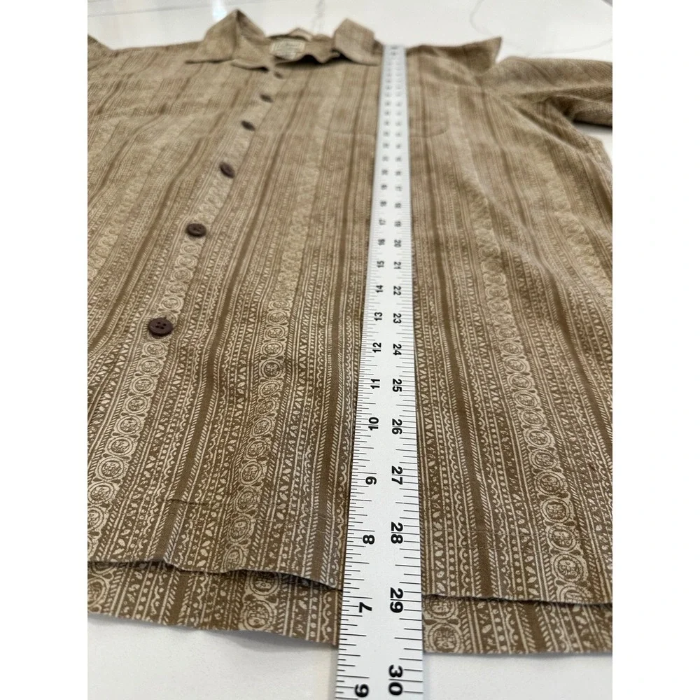 L.L. Bean Button Down Hawaiian‎ Shirt SZ L Aztec Mayan Tiki Print Beach Casual